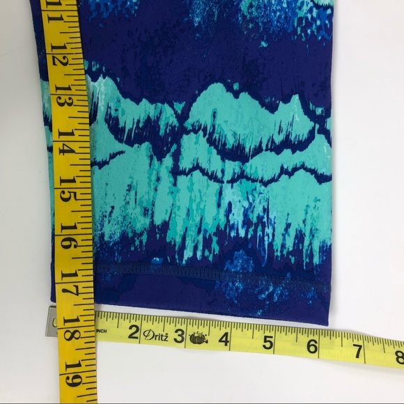 Zella Live In 2 Slim Fit Capris Blue Green Print S - Picture 8 of 8